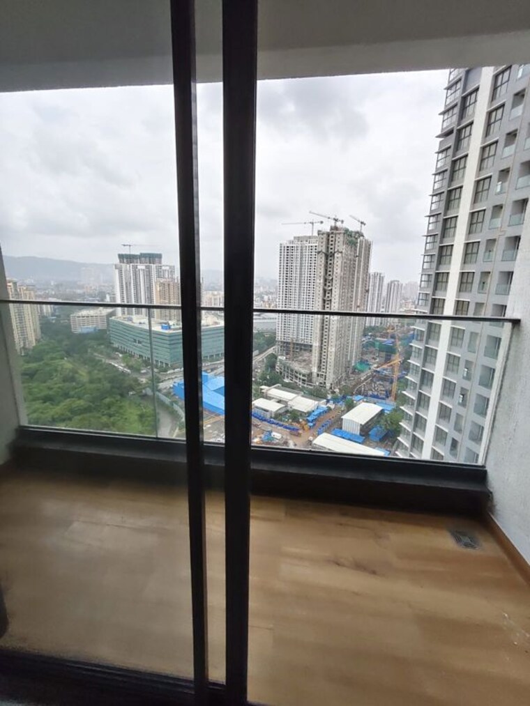 Swimming Pool, raymond-the-invictus-by-gs 4 Bedroom 1500 Sq.Ft. Apartment In Pokhran Road No One Thane 10622961