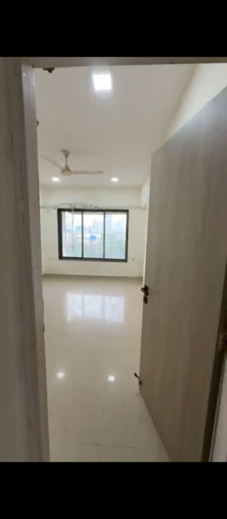 Bathroom, siroya-marina 3.5 Bedroom 1560 Sq.Ft. Apartment In Mazgaon Mumbai 10622963