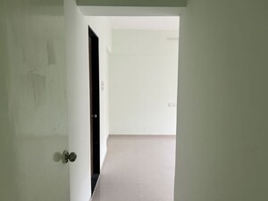 Corridor in 2.5 BHK Apartment at Siddharth Nagar CHS Goregaon, Goregaon West – for Rent