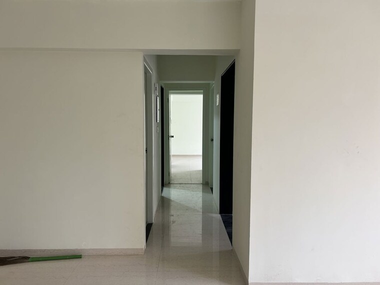 Room, siddharth-nagar-chs-goregaon 2.5 Bedroom 750 Sq.Ft. Apartment In Goregaon West Mumbai 10622945