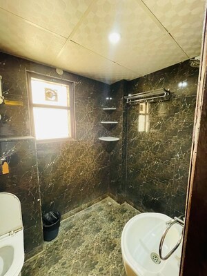 Bathroom in 2 BHK Builder Floor at Sector 52 – for Rent