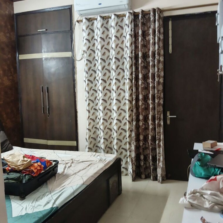 Bedroom, ardee-city 3 Bedroom 240 Sq.Yd. Builder Floor In Sector 52 Gurgaon 10622985