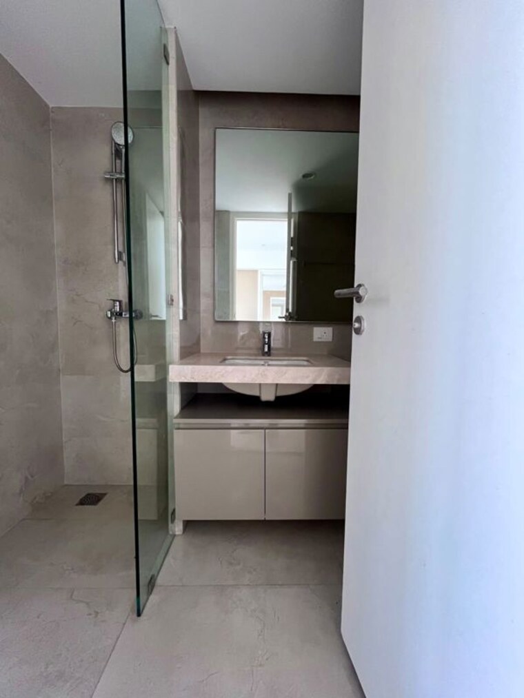 Attached Bathroom, hiranandani-estate 3 Bedroom 1500 Sq.Ft. Apartment In Ghodbunder Road Thane 10622986
