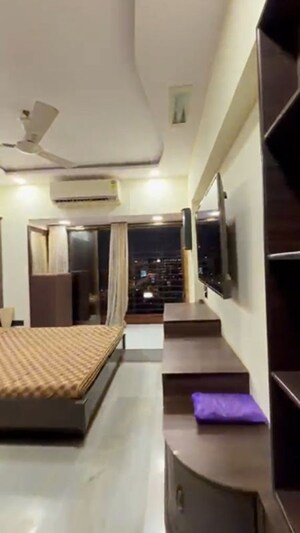 Bedroom in 2 BHK Apartment at Chembur – for Rent
