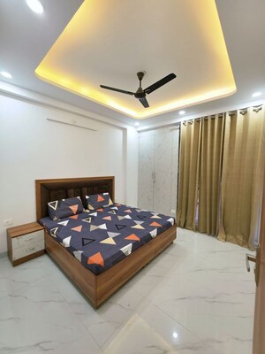 Bedroom in 2 BHK Builder Floor at Sector 38 – for Rent