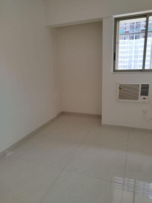 Room in 2 BHK Apartment at Lodha Crown Kolshet, Kolshet Road – for Rent