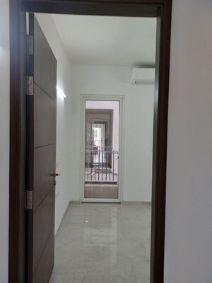 3 BHK Builder Floor For Rent in Smart World Orchard, Sector 61