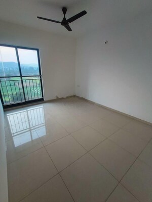Room in 2 BHK Apartment at Shapoorji Pallonji Sensorium Prisma, Hinjewadi – for Rent