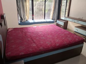 Bedroom in 2 BHK Apartment at Windsor Tower, Andheri West – for Rent