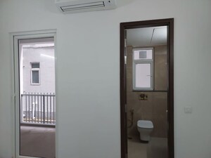 3 BHK Builder Floor For Rent in Smart World Orchard, Sector 61