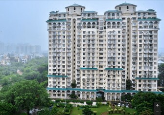 2 BHK 1400 Sq.Ft. Apartment in DLF Richmond Park