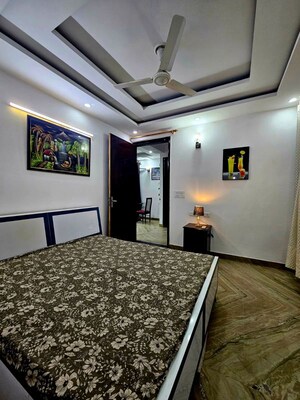 Bedroom in 2 BHK Builder Floor at Sector 55 – for Rent