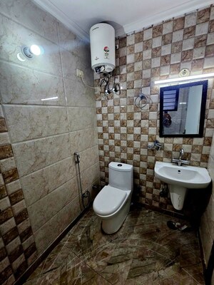 Bathroom in 2 BHK Builder Floor at Sector 55 – for Rent