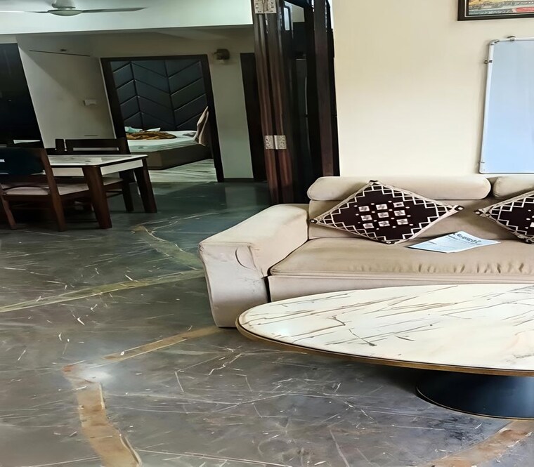 Living Room, parel 2 Bedroom 850 Sq.Ft. Apartment In Parel Mumbai 10623044