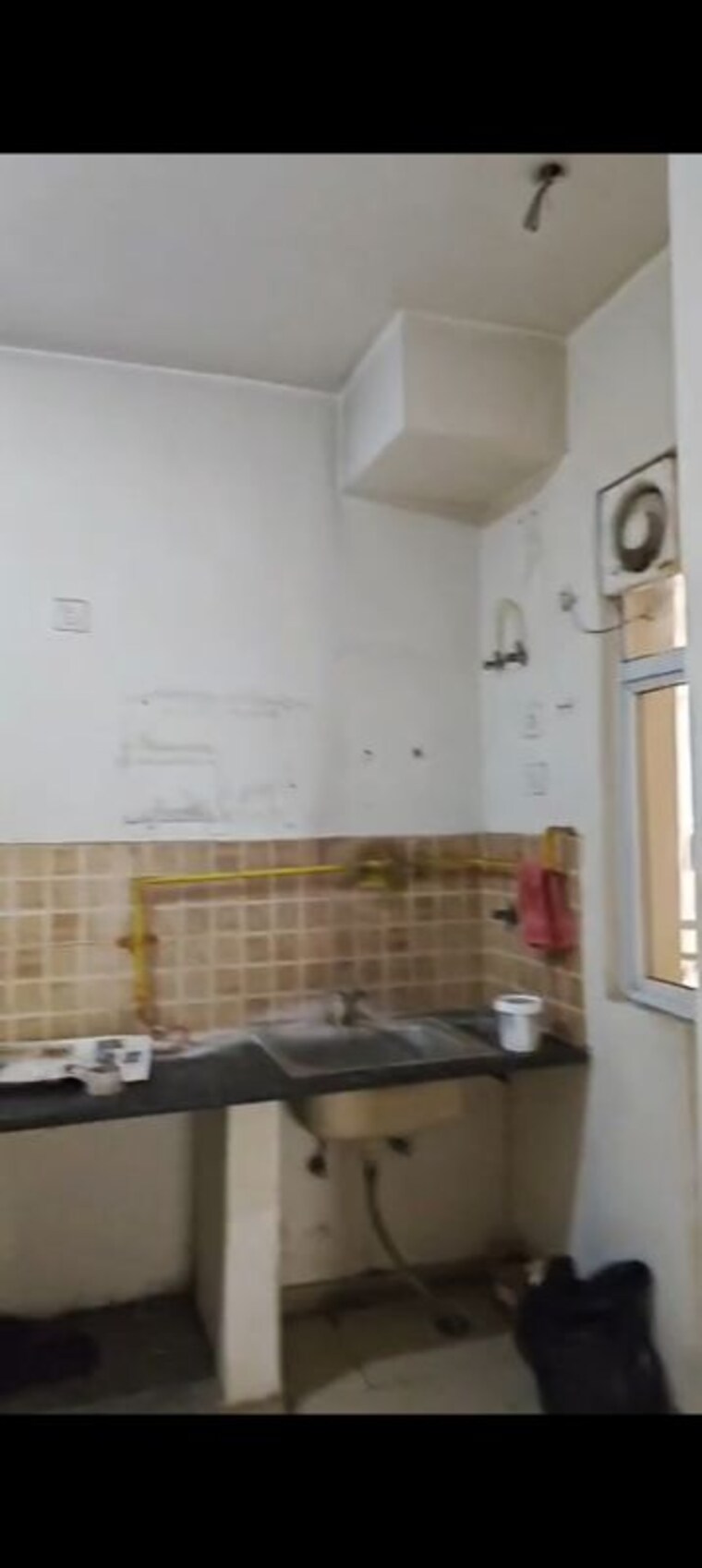 Kitchen, mahagun-my-woods  1290 Sq.Ft. Apartment In Sector 16c Greater Noida Greater Noida 10623042