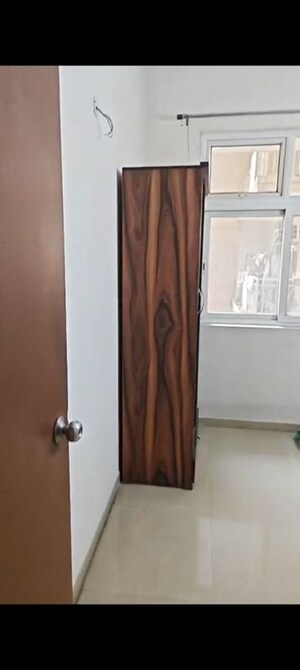  Apartment For Rent in Mahagun My Woods, Sector 16c Greater Noida