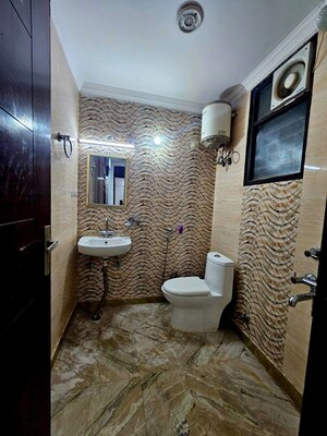 Bathroom in 2 BHK Builder Floor at Sector 55 – for Rent