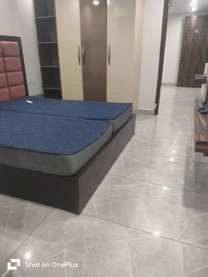 Bedroom in 2 BHK Builder Floor at Sector 55 – for Rent