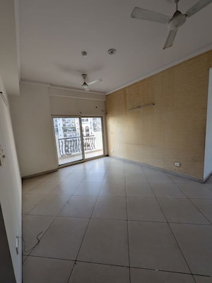 Kitchen in 4 BHK Apartment at Sunshine Helios, Sector 78 – for Rent