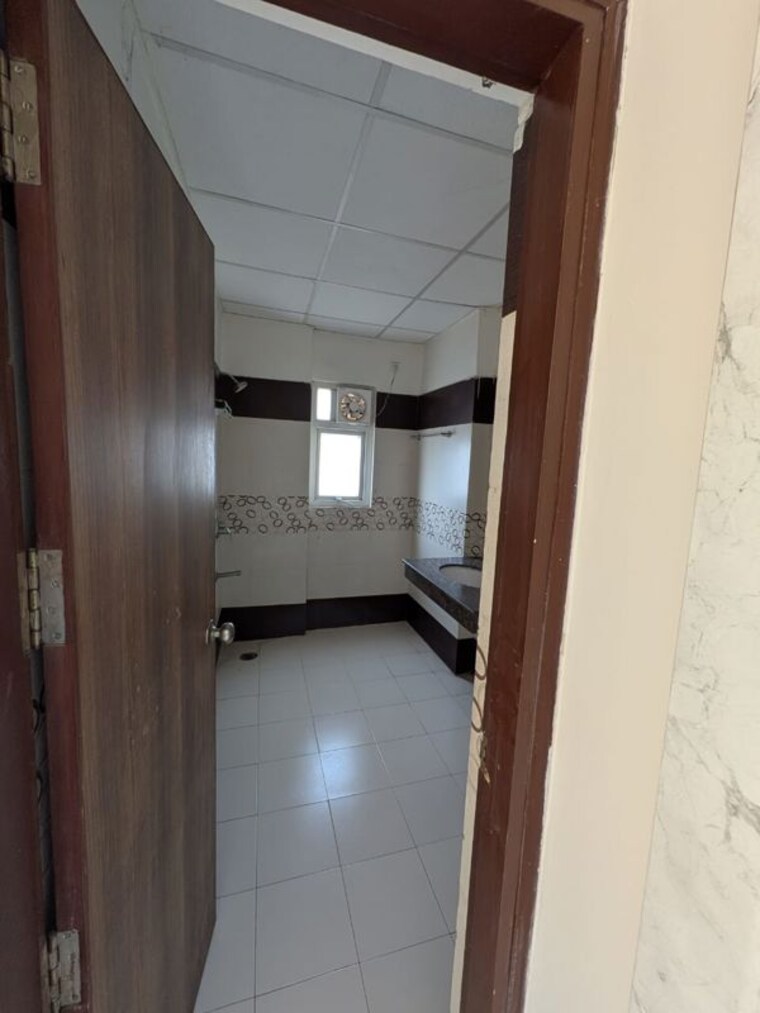 Kitchen, sunshine-helios 4 Bedroom 2800 Sq.Ft. Apartment In Sector 78 Noida 10623082