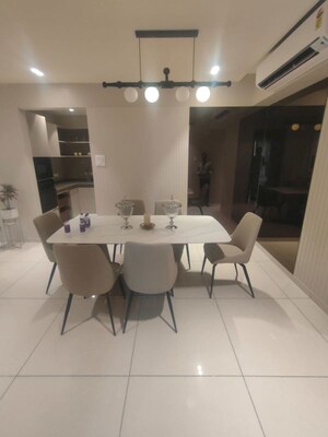 Team Area in 4 BHK Apartment at Koregaon Park Annexe – for Sale