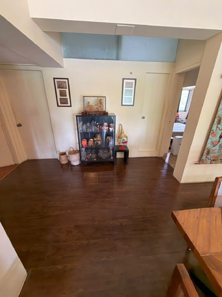 Living Room, bandra west 3 Bedroom 1100 Sq.Ft. Apartment In Bandra West Mumbai 10623081