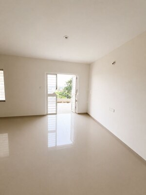 Room in 2 BHK Apartment at Kunal Iconia, Mamurdi – for Rent