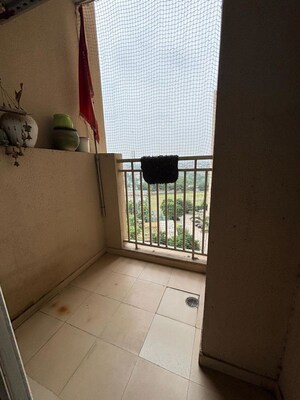 Bathroom in 2.5 BHK Apartment at Ratan Pearls, Sector 16 Greater Noida – for Sale