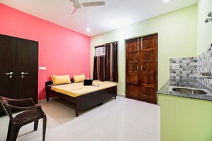 Bedroom in 1 RK Independent House at Sector 14 – for Rent