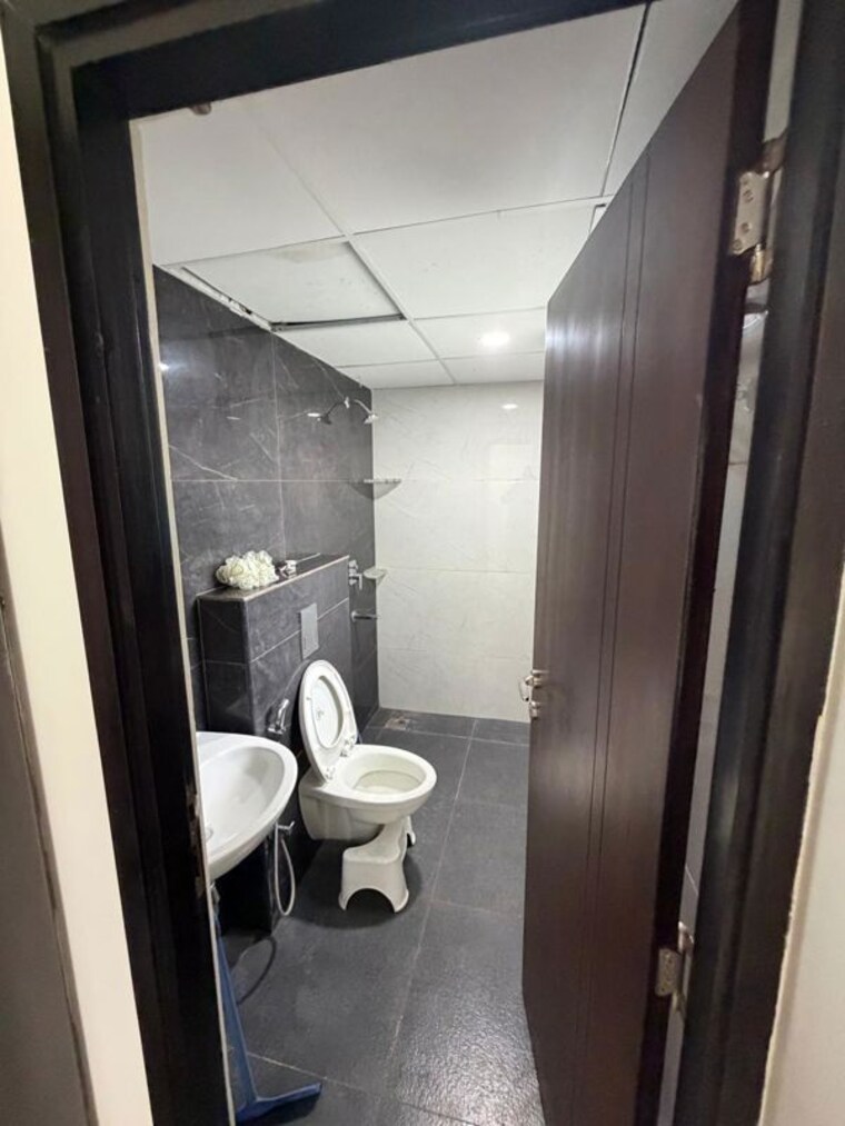 Bathroom, ambience-courtyard 2 Bedroom 1150 Sq.Ft. Apartment In Manikonda Hyderabad 10623095