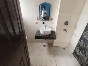 Bathroom in 2 BHK Apartment at Paramount Floraville, Sector 137 – for Rent