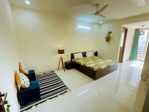 Furnished Amenities in 1 RK Independent House at Sector 14 – for Rent