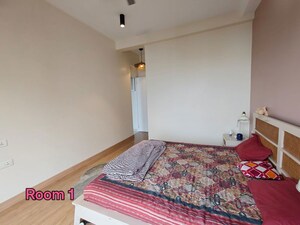 Bedroom in 3 BHK Apartment at Eskay Itus Apartment, Andheri West – for Rent
