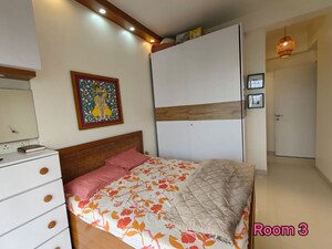 Bedroom in 3 BHK Apartment at Eskay Itus Apartment, Andheri West – for Rent