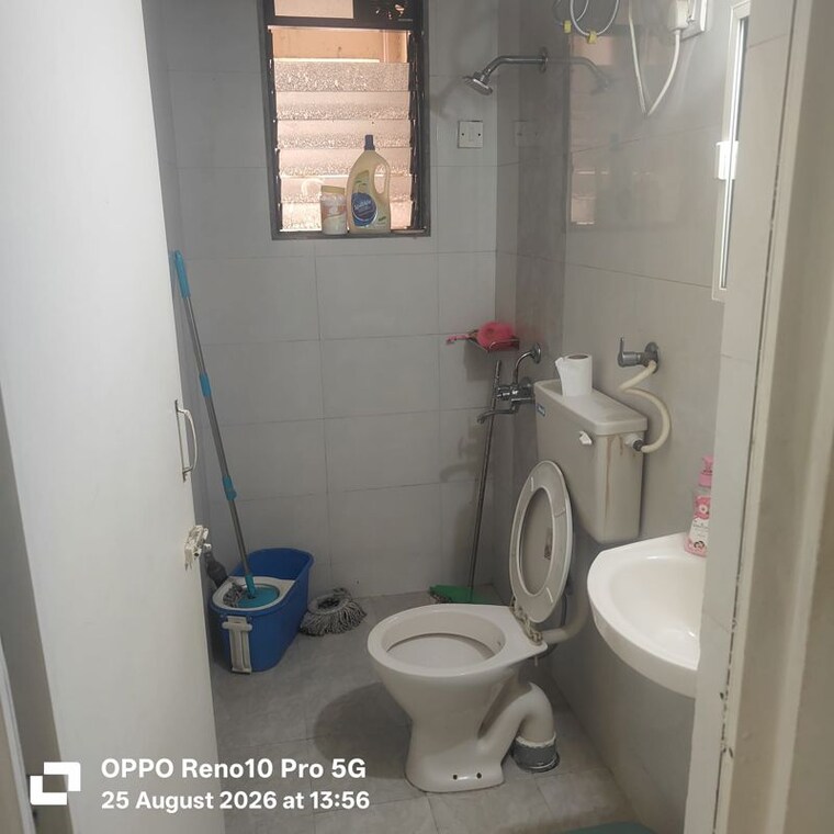 Bathroom, hiranandani-gardens-kingston 1 Bedroom 550 Sq.Ft. Apartment In Powai Mumbai 10619679