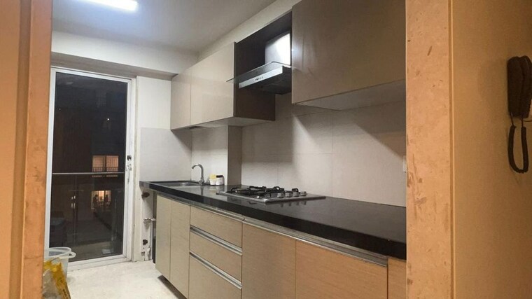 Kitchen, santacruz west 4 Bedroom 1200 Sq.Ft. Apartment In Santacruz West Mumbai 10623131