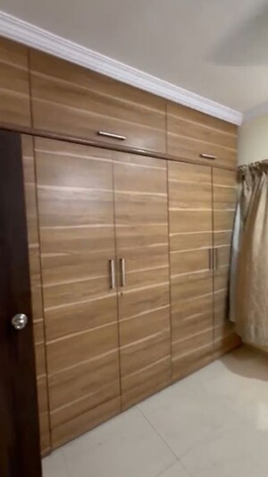 Bedroom in 2 BHK Apartment at Chembur – for Rent