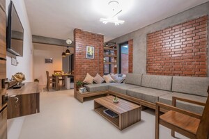 Living Room in 1 RK Independent House at Sector 14 – for Rent