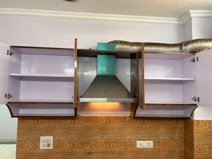 Furnished Amenities in 3 BHK Builder Floor at Saket – for Rent