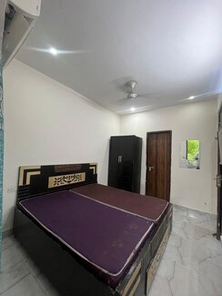 1 RkBuilder Floor For Rent in Sector 55