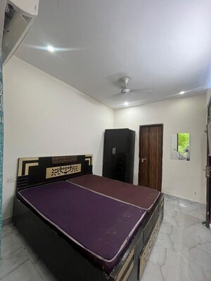1 RK Builder Floor For Rent in Sector 55