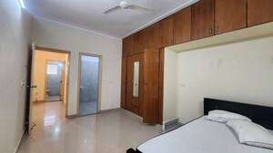 Room in 2 BHK Apartment at Indiranagar – for Rent