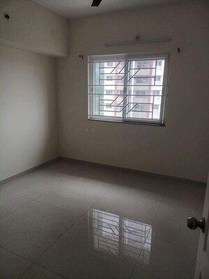 Room in 2 BHK Apartment at Avon Vista, Balewadi – for Rent