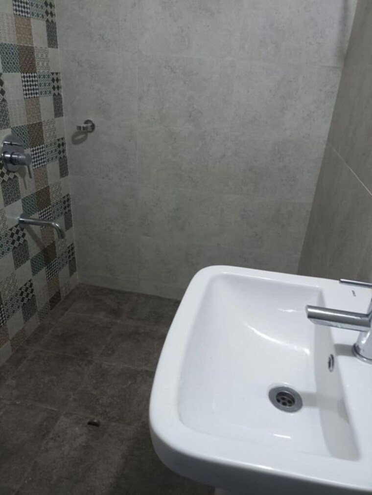 Bathroom, avon-vista 2 Bedroom 800 Sq.Ft. Apartment In Balewadi Pune 10623155