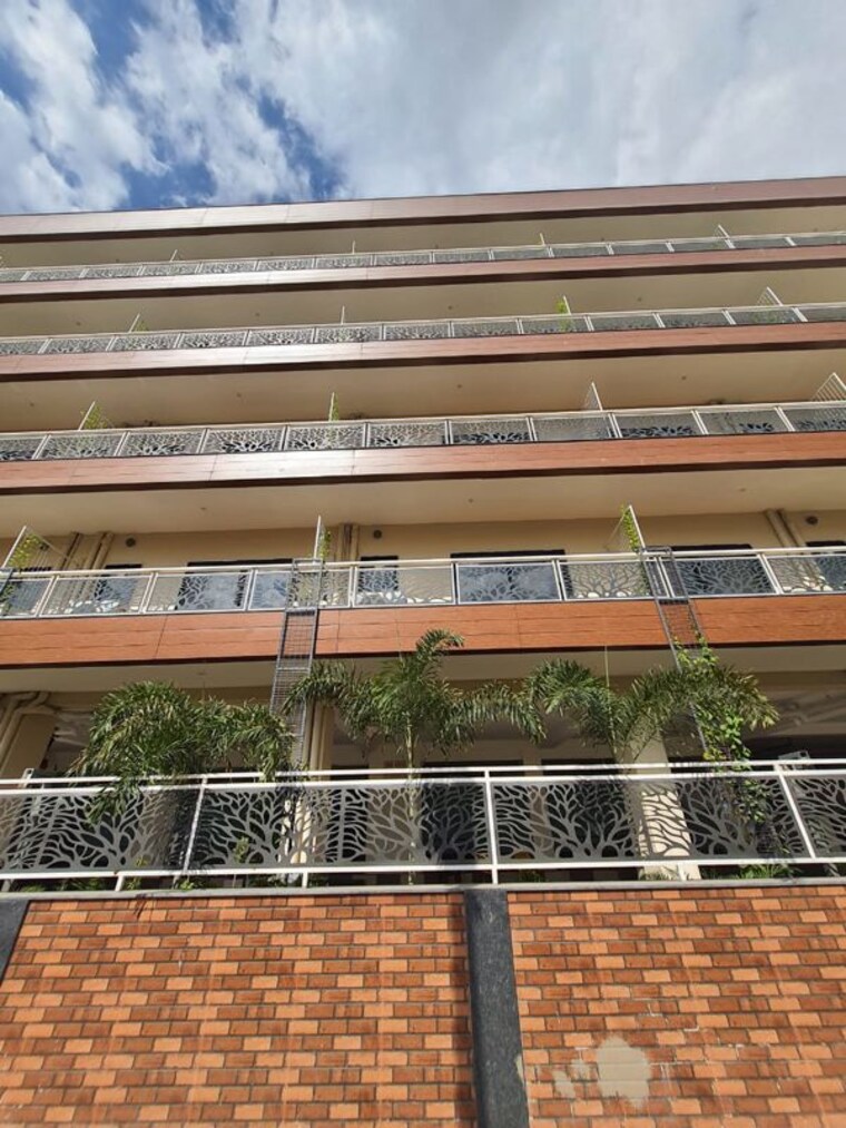 Exterior View, sector 14 1 Bedroom 912 Sq.Ft. Independent House In Sector 14 Gurgaon 10623182
