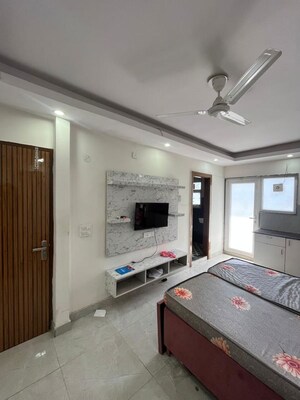 Bedroom in 1 RK Builder Floor at Sector 55 – for Rent