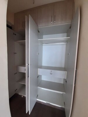 Furnished Amenities in 3 BHK Apartment at Paras Dews, Sector 106 – for Sale
