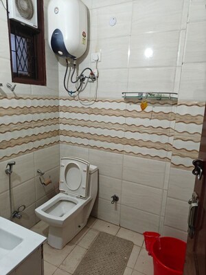 Bathroom in 2 BHK Builder Floor at Saket – for Rent