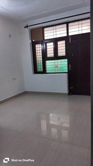 2 BHK Builder Floor For Rent in Saket