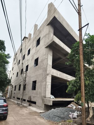  Showroom – Exterior View View at Pandri - for Rent